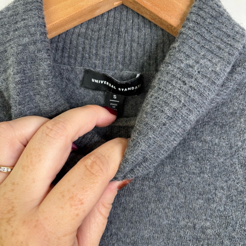 Universal Standard Wool Gray Turtleneck Sweater S… - image 5